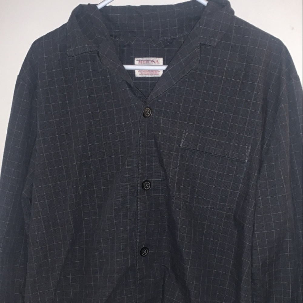 Merona M plaid buttoned shirt